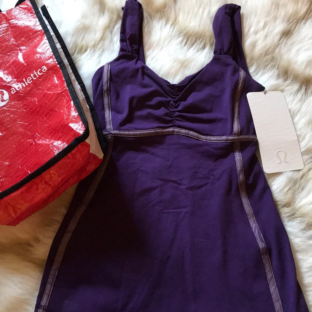 Lululemon Aria tank